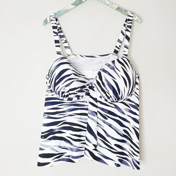 NWT Swimsuits For All Untamed Tankini Top 24 - Picture 2 of 8